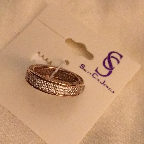 Beautiful Savvy Cie Jewels Rose Gold Ring! - Picture 3 of 5